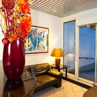 Boutique 3*