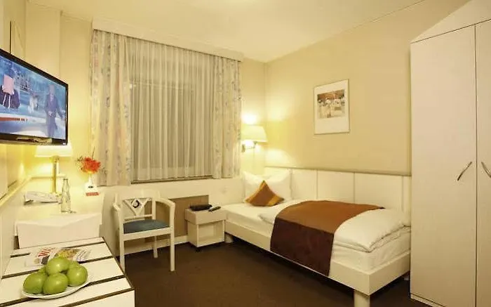 Boutique Hotell 3*